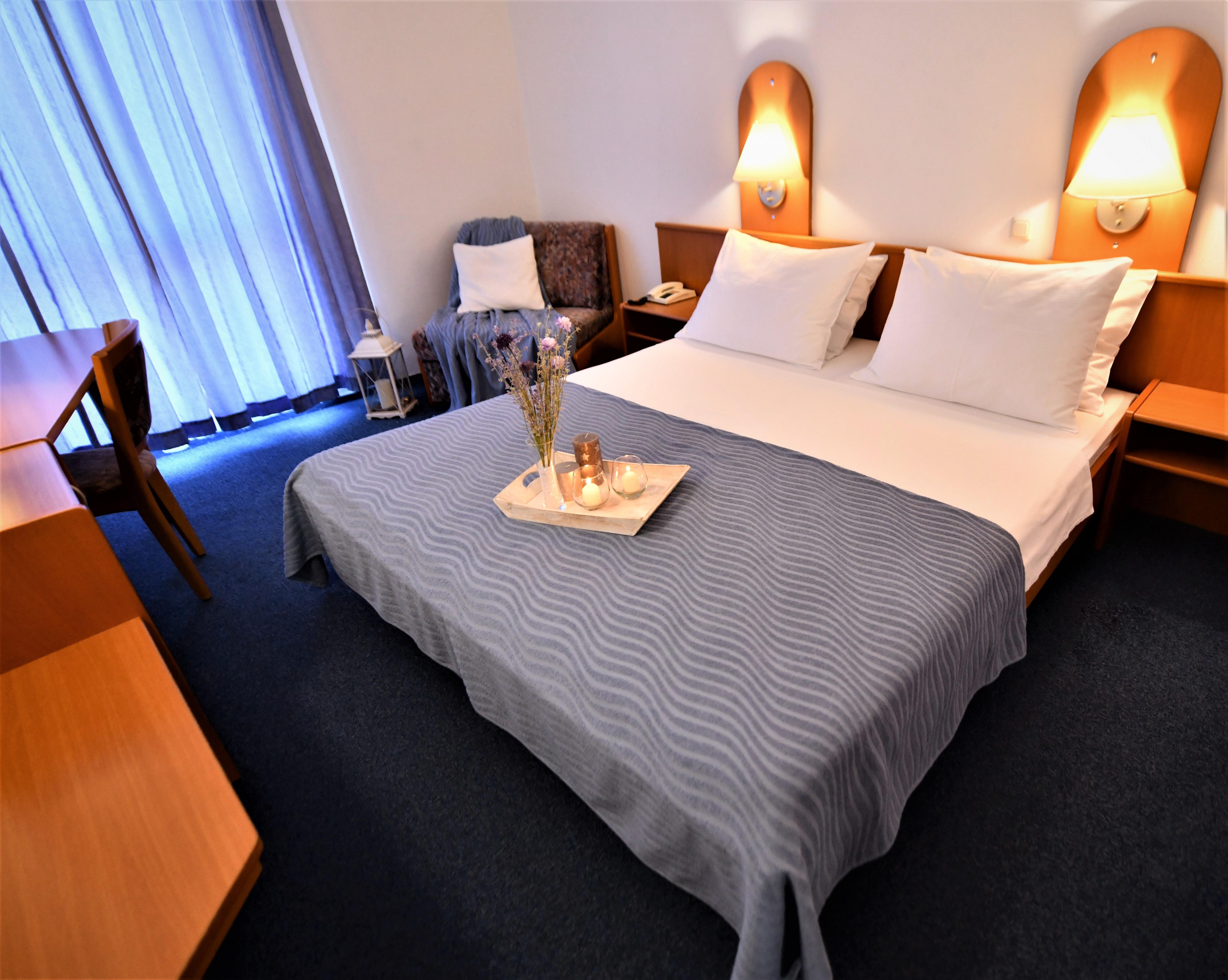 Hotel Alkar Sinj Exterior photo