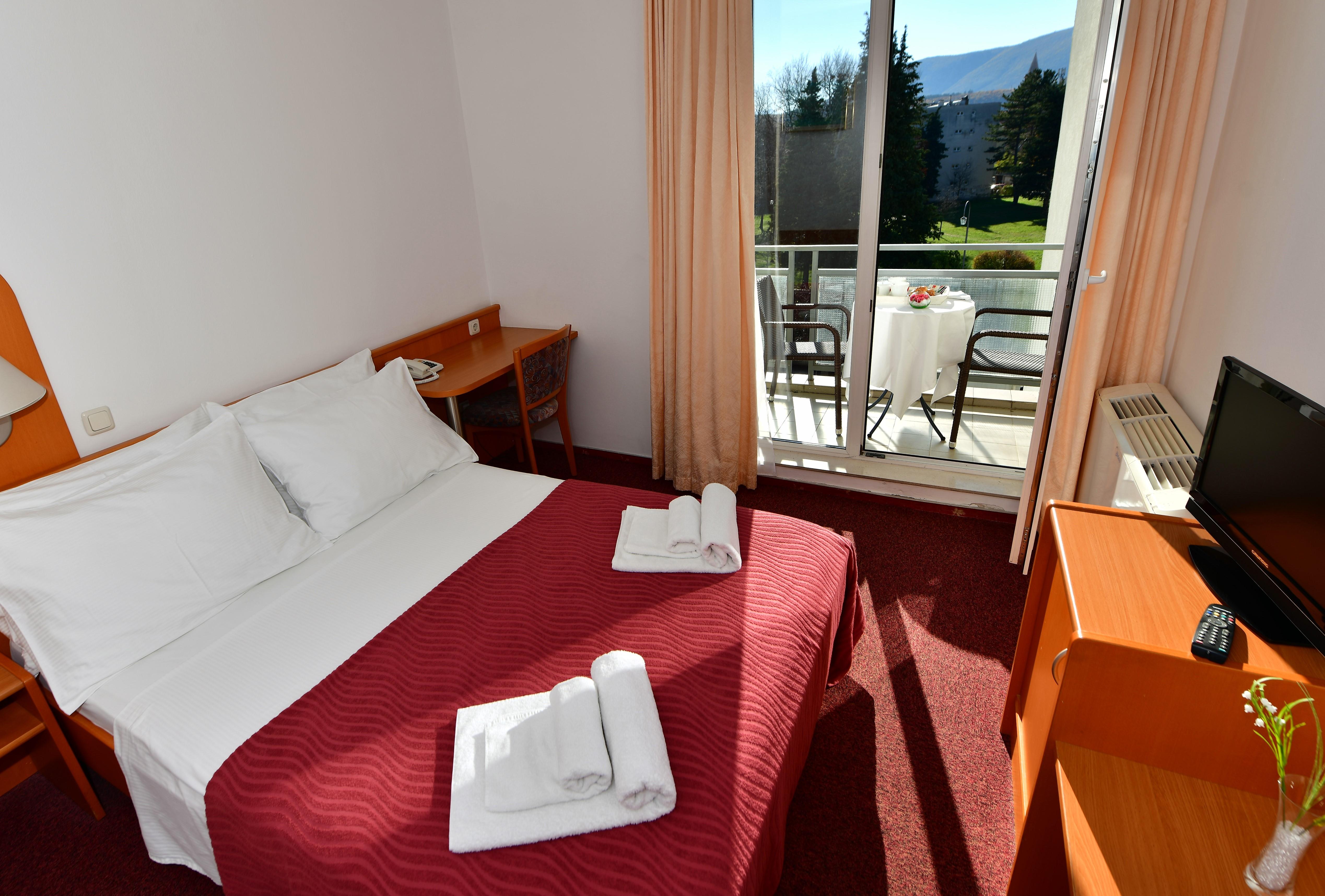 Hotel Alkar Sinj Exterior photo