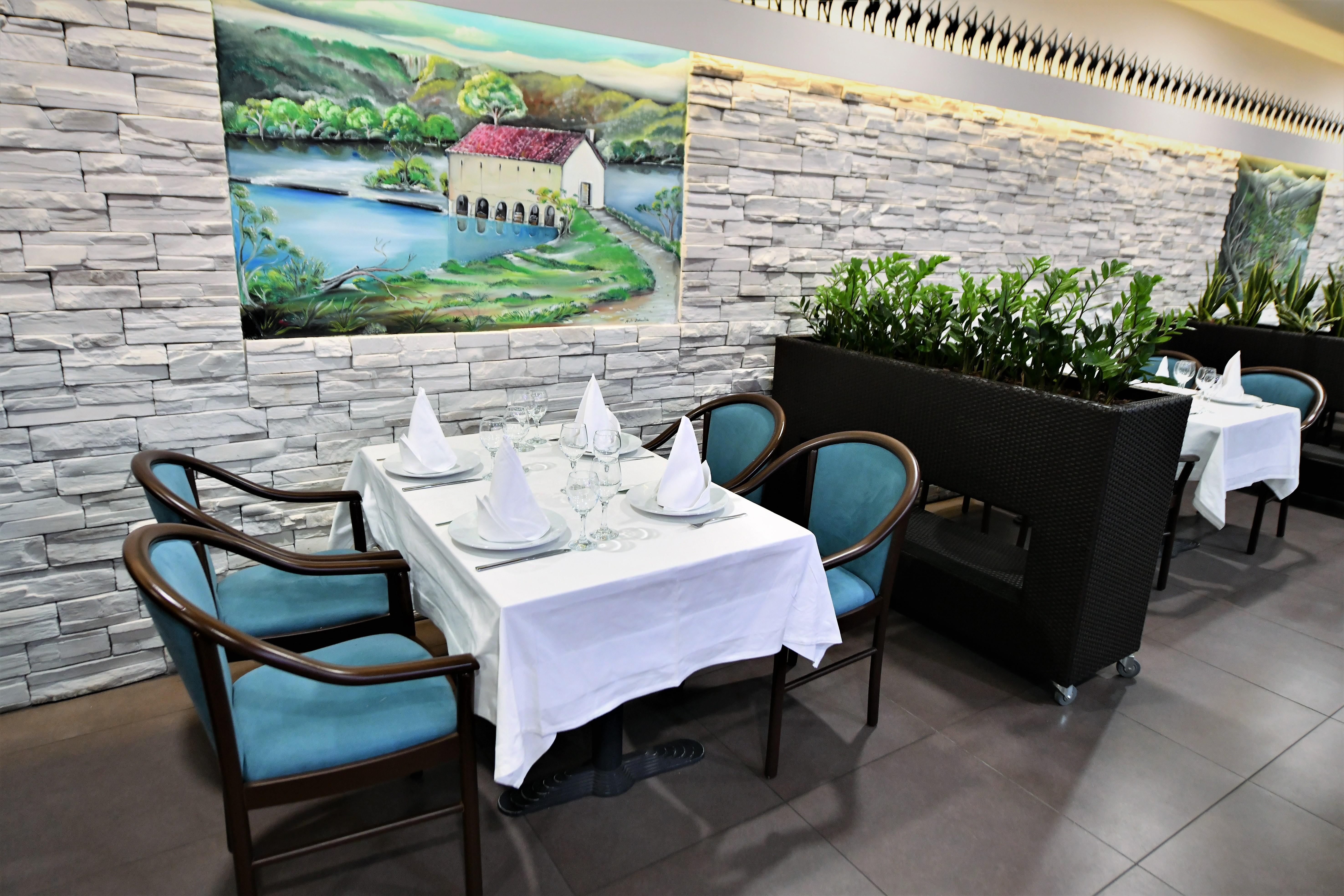Hotel Alkar Sinj Exterior photo