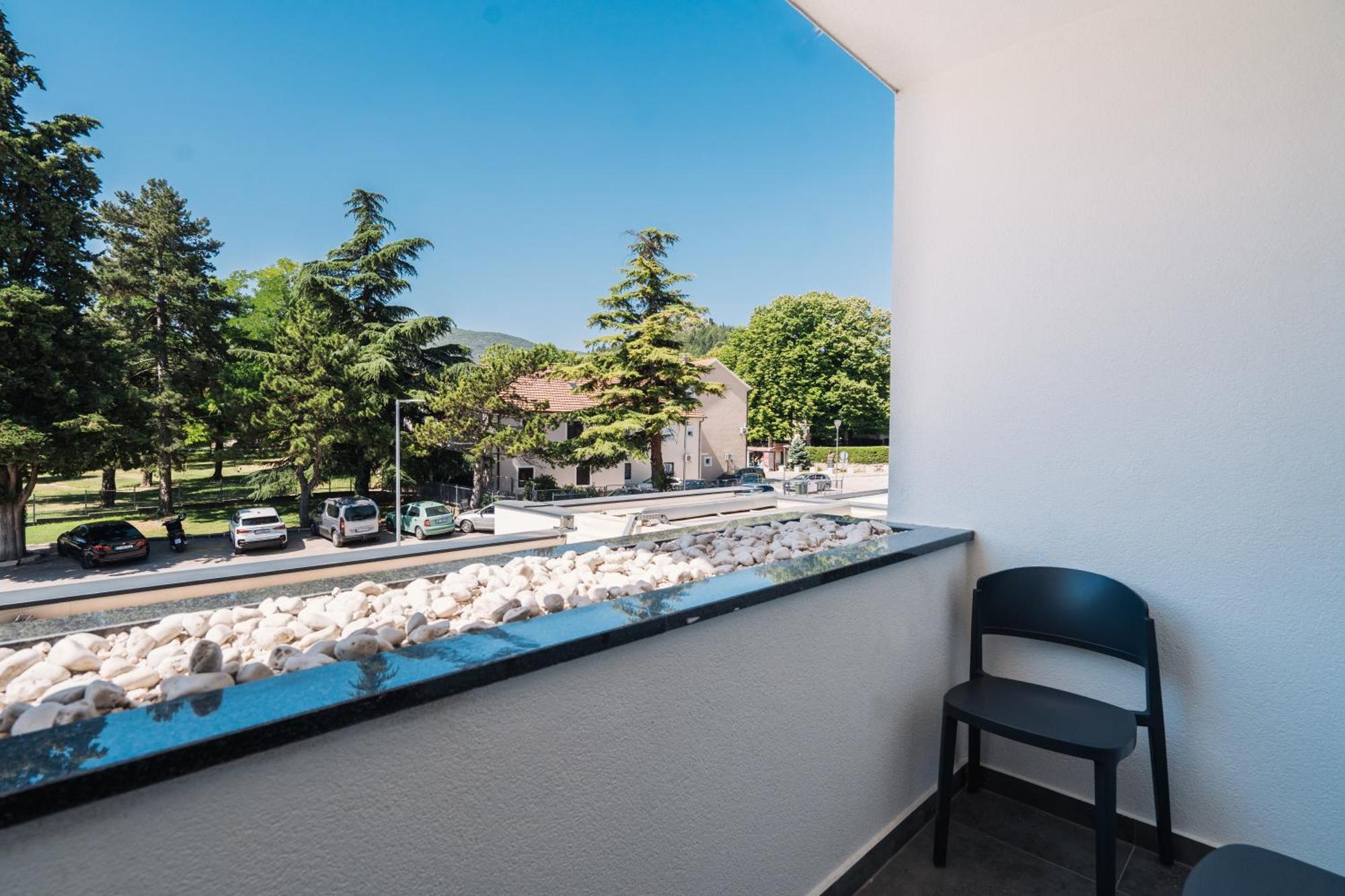 Hotel Alkar Sinj Exterior photo
